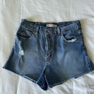 Signature by Levi Strauss High-Rise Shorts
